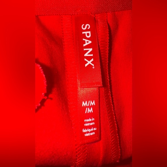 Spanx Shorts - Picture 6 of 7